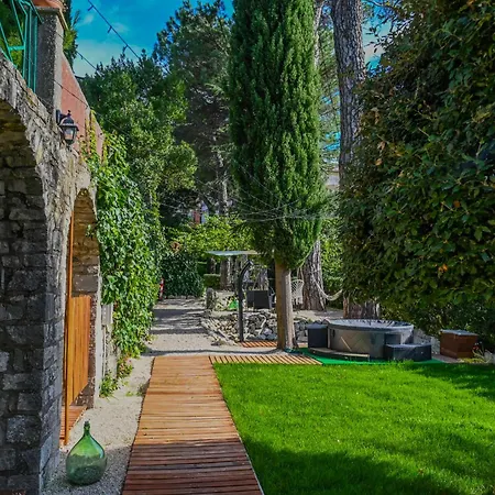 Borgo Sciugolo 4* Baselice