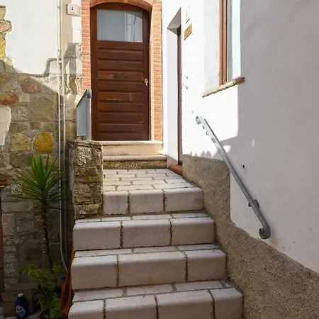 Couette-café Borgo Sciugolo 3*