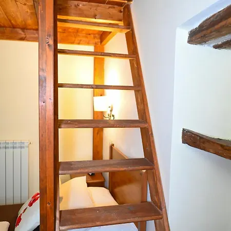 Borgo Sciugolo Couette-café