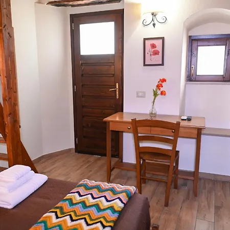 Couette-café Borgo Sciugolo