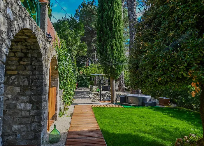 Borgo Sciugolo 4* Baselice